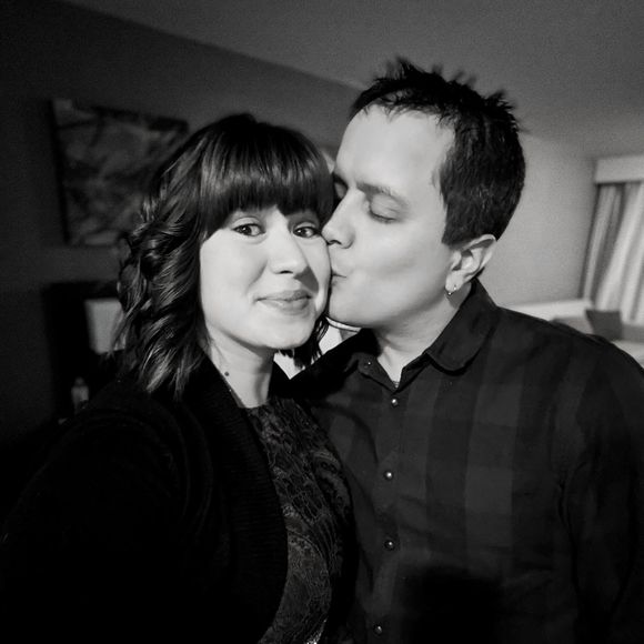 Meet your Posher, Miranda - Picture 1 of 1